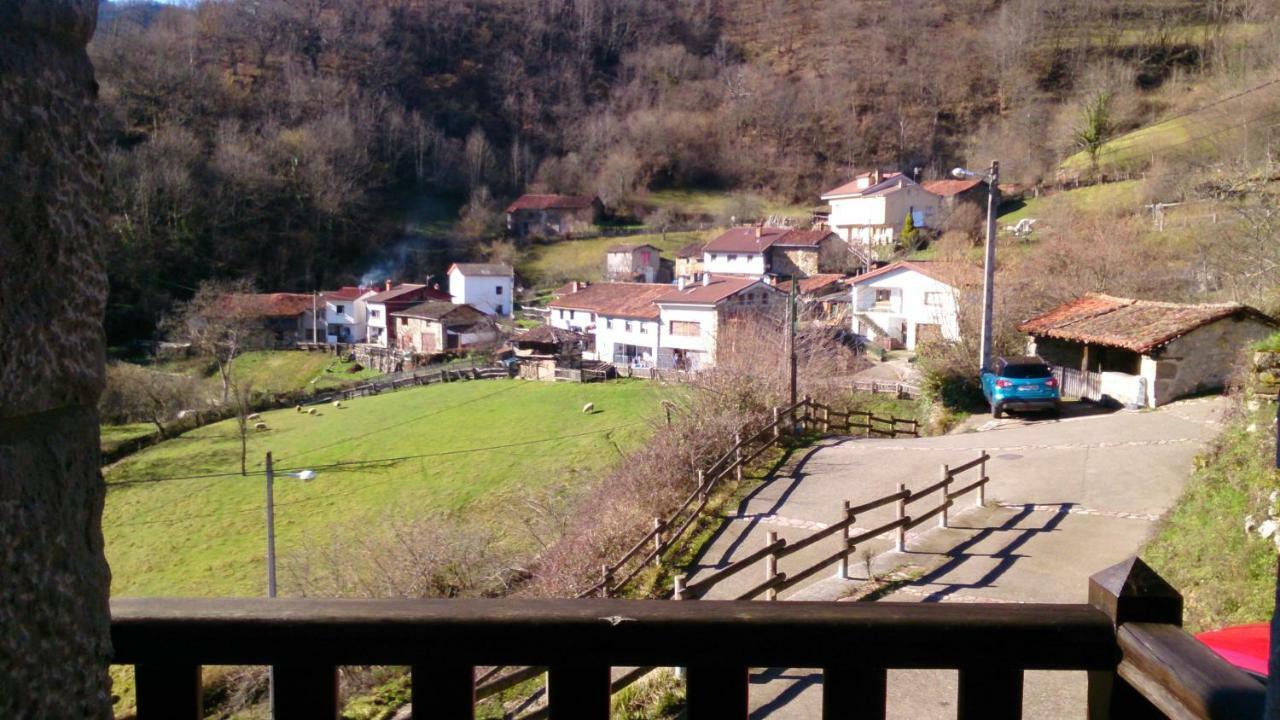 Penzion Llar De Cosme Caso Exteriér fotografie